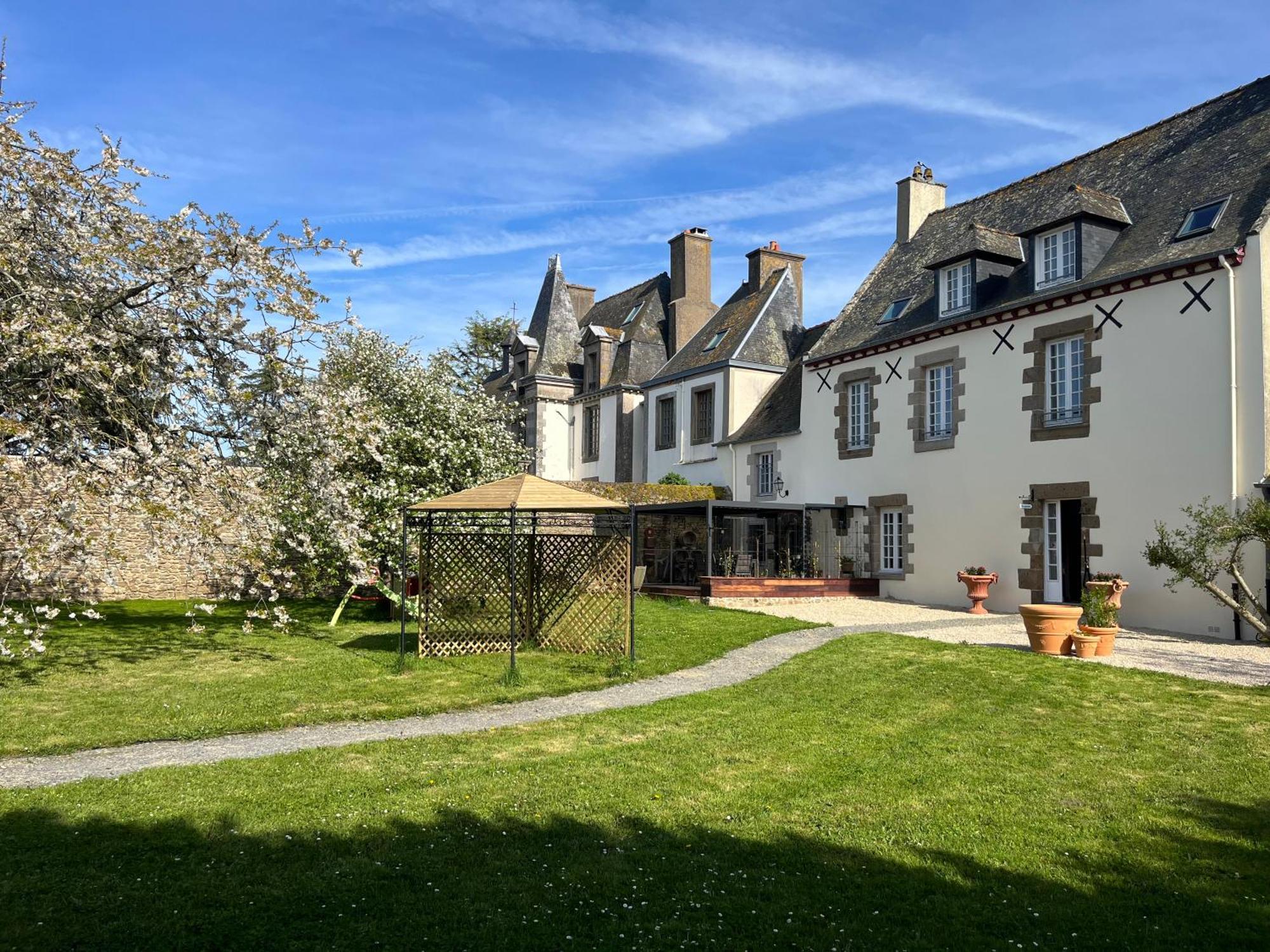 Manoir 1685 Saint Malo Hotel Exterior photo